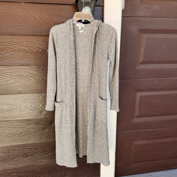 Monteau long sweater/jacket sz S - Picture 2 of 8